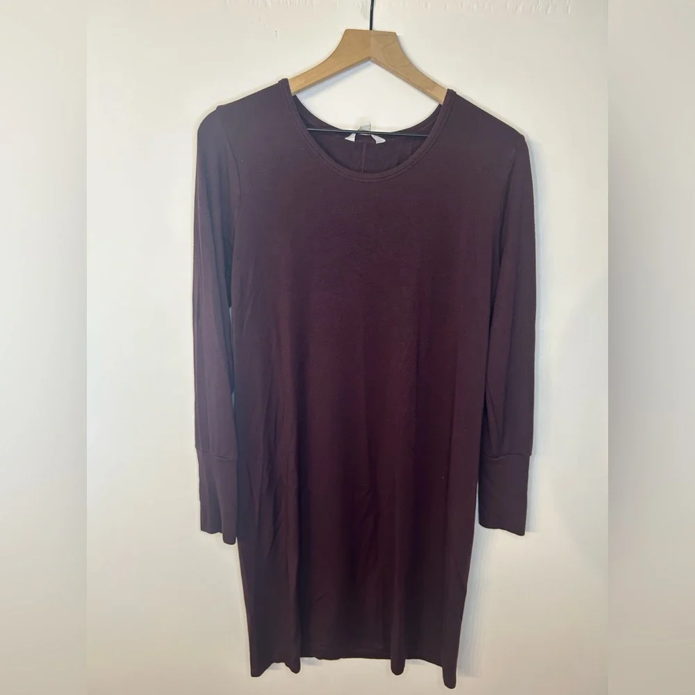 Athleta Women’s Crossover Long Sleeve Sweatshirt Dress in Burgundy, Size Medium - Picture 2 of 8